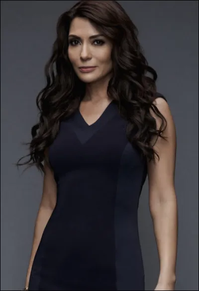 Plutôt calme, cette femme a fui New York avec sa fille afin de commencer une nouvelle vie à Riverdale. Comment s'appelle-t-elle ?