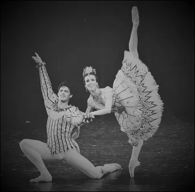 Quelle danseuse étoile est prise en photo ?