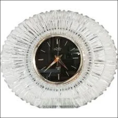 Combien de temps s'est écoulé entre 11 heures 11 et 15 heures 15 ?