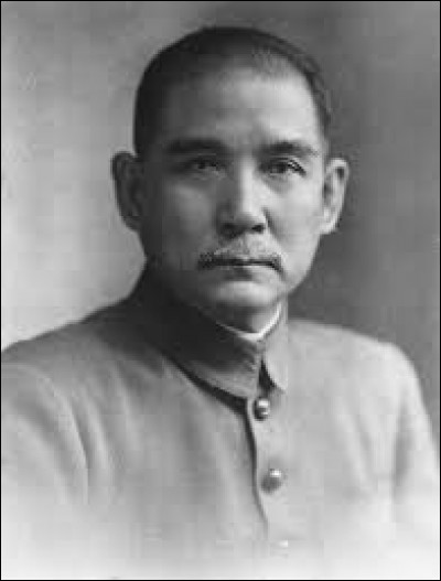 Le 29 décembre 1911, on assiste à la fin de la dynastie mandchoue qui a régné sur la Chine pendant 300 ans. La République est proclamée ! Qui en est le président provisoire ?