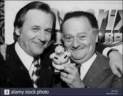 Qui sont l'auteur et l'illustrateur des bandes dessinées d'Astérix ?