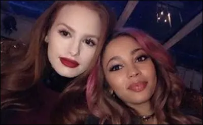 Comment s'appelle le gang de Cheryl et Toni ?