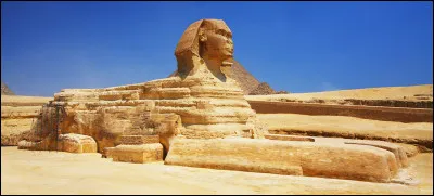 Comment s'appelle cette créature mythologique qui se trouve à Gizeh ?