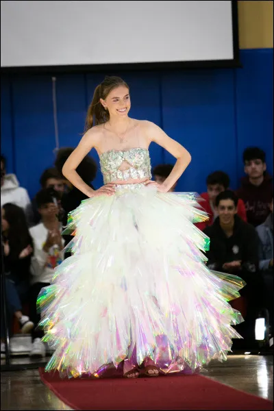 Cette célèbre maison de couture produit également des garde-temps de luxe. Quel est son nom ?