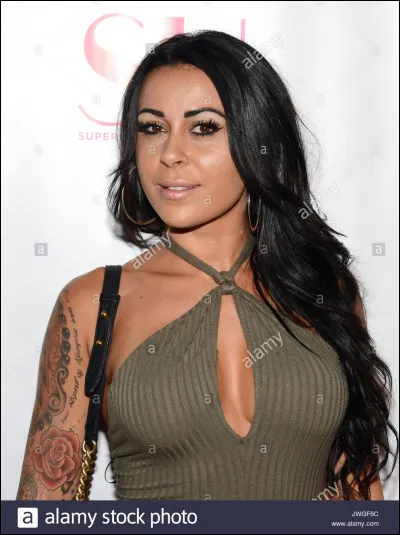 Qui est la sœur de Shanna Kress ?