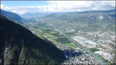 Qui gère l'aménagement du territoire ?