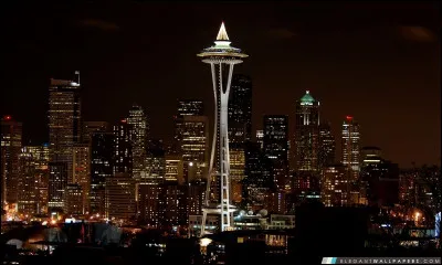 Space Needle : glissez sur The Loupe, le seul sol en verre rotatif au monde. Pour observer des vues sans pareilles de la structure et de la ville, découvrez 2 nouveaux niveaux de fortes vibrations : un plancher tout en verre en bas et une terrasse en plein air au-dessus.
Nommez la plus grande ville du Nord-Ouest des États-Unis :