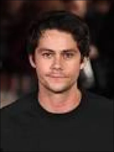 Qui est cet acteur, n&eacute; en 1991, qui a jou&eacute; dans la s&eacute;rie "Teen Wolf" et dans la trilogie "Le Labyrinthe" ?