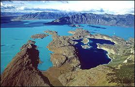 L'Argentine, situ en Amrique du Sud, est le cinquime pays le plus grand du monde en superficie.
