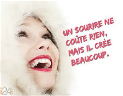 Quelle est la bonne conjugaison du verbe "sourire" au passé simple à la première personne du pluriel ?