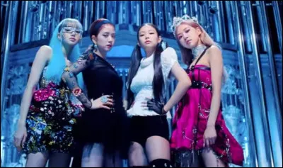 Quel est le nom complet de Jennie ?