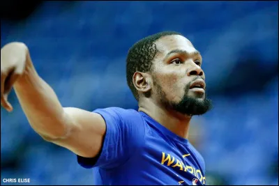 Quel est le numéro de Kevin Durant ?