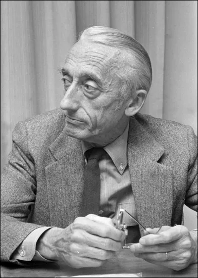 Sous quel nom connaît-on l'Aqualung, inventé par Jacques-Yves Cousteau en 1942 grâce au détendeur d'Émile Gagnan ?