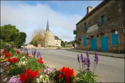 Un grand résistant, Jean Lebranchu allias commandant Helen, vit ou a vécu dans ce village ! Il fut le survivant héroïque d'une école publique massacrée par les nazis. Ce village abrite aussi l'église paroissiale Sainte-Agnès. Comment s'appelle-t-il ?