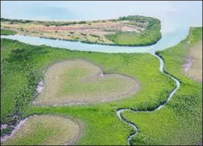Voici le c�ur de Voh. Ville de la Province Nord, &agrave; 300 kilom&egrave;tres de Noum&eacute;a, elle se situe ...