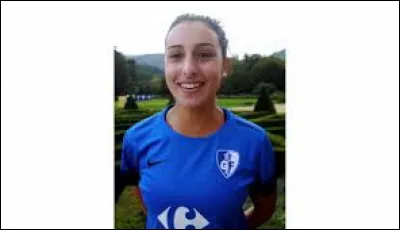 De quel pays est originaire la charmante Lina Khelif ?