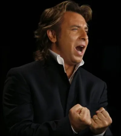 Ce ténor franco-italien contemporain, apprécié pour ses rôles de Roméo (dans Roméo et Juliette de Gounod), le duc de Mantoue (dans Rigoletto de Verdi), se prénomme ...