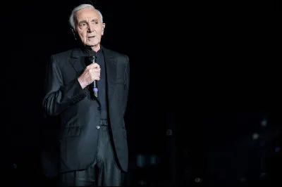Charles Aznavour, Fran&ccedil;ais, chanteur &agrave; textes est ...
