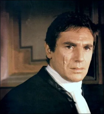 Dans "Indomptable Angélique", qui est en fait le capitaine des pirates ?