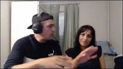 Comment s'appelle la grande sur de TheKAIRI78 ?