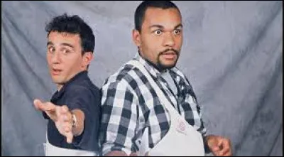 Avec qui Élie Semoun a-t-il formé un duo humoristique durant les années 90 ?