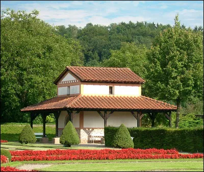 En arrivant chez Thomas Eckmann, mon correspondant allemand à Schwarzenholz, j'ignorais que cette région aurait pu devenir française par ... . Laquelle ?