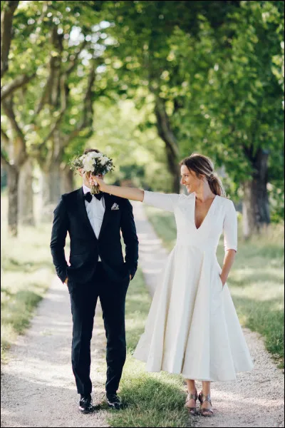 Comment appelle-t-on la bague que les époux s'échangent lors d'un mariage ?