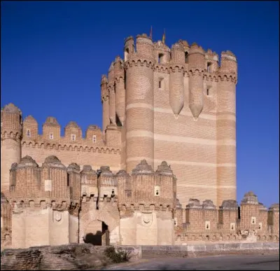 Nous apercevons ici le ch&acirc;teau de Coca, situ&eacute; au Portugal.