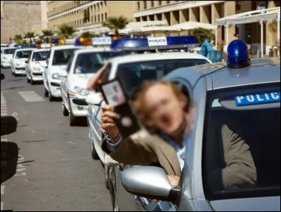 Tu es poursuivi par la police, quelle est ta réaction ?