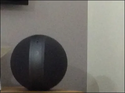 Qui participe avec Sia sur le tube "Flames" ?