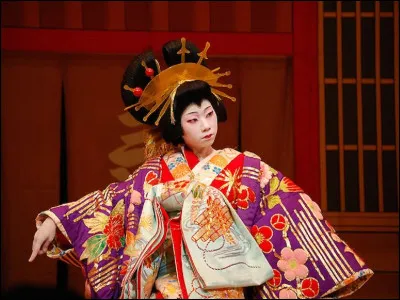 Quel est le nom de la danse traditionnelle au Japon ?