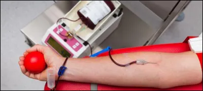 En quatre lettres : essentiel à l'organisme. La voyelle est un ...