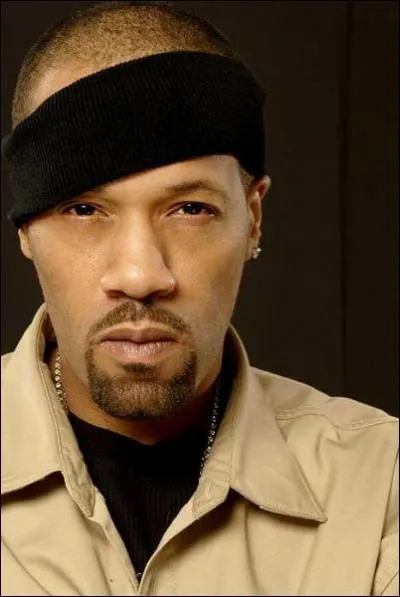 Redman est dans la saga :