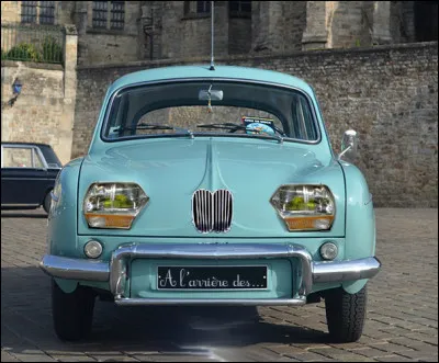 « On n'avait plus d'ampoule : il a fallut changer les phares ! » Mais ce n'est pas tout : trouvez-la bonne liste !