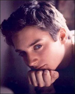 Elijah Wood est dans la saga :