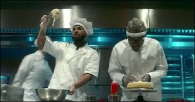 Avec qui Drake est-il en duo dans "Life is good" ?