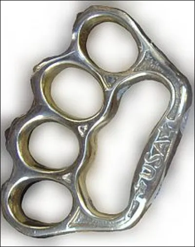 Comment appelle-t-on ce poing ?