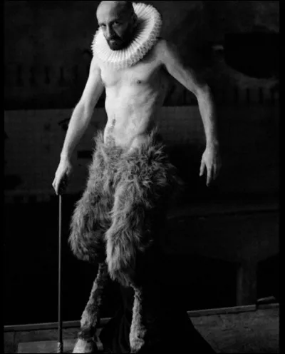 Incorrigible coureur de nymphes, personnification de la démesure et de l'insolence. Qui est-il ?