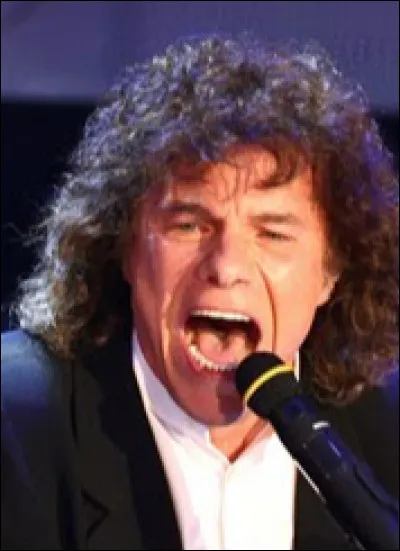 Qui est ce Richard, chanteur célèbre franco-italien ?