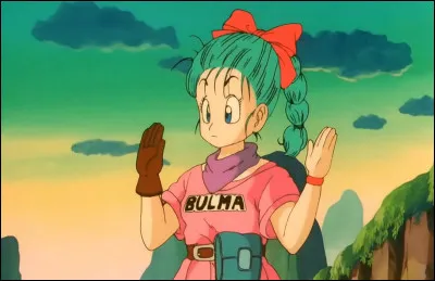 Quand Goku rencontre Bulma avec quel véhicule voyage-t-elle ?