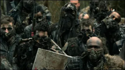 Quels sont leurs ennemis principaux dans la saison 1 ?