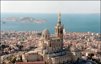 Si vous allez en Provence, plus précisément à Marseille, quels biscuits vous régaleront les papilles ?