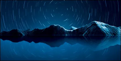 Qui chante "Puissance et Gloire" ?