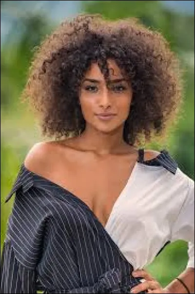 Comment s'appelle-t-elle ?