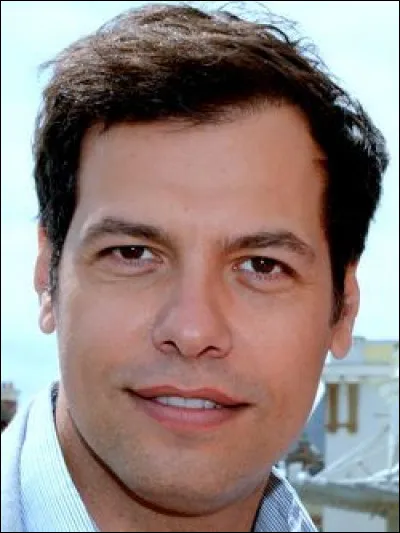 Qui est ce Laurent, acteur, humoriste et pensionnaire de la Comédie-Française ?