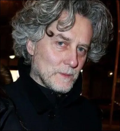 Qui est ce Laurent, compositeur, producteur et réalisateur qui connait la consécration en collaboration avec Mylène Farmer ?