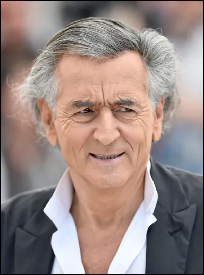 Qui est ce Bernard-Henri, philosophe, écrivain, romancier, dramaturge et homme d'affaires né à Béni Saf ?