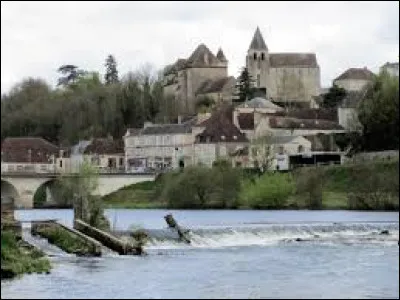 Le Blanc, petite ville de 6400 habitants, située dans le Boischaut Nord, est une sous-préfecture ...