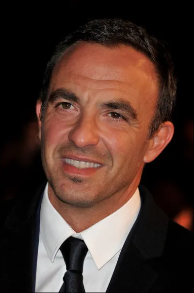 Quelles sont les 2 nationalités du journaliste Nikos Aliagas