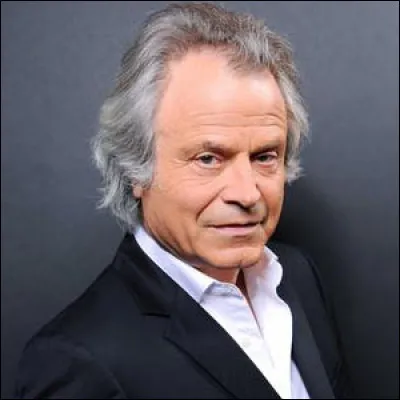 Quelles sont les 2 nationalités du journaliste Franz-Olivier Giesbert ?